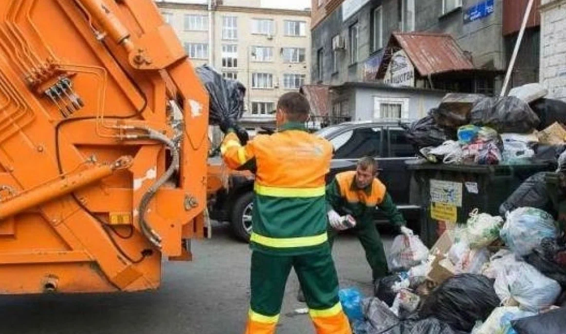 Срочный вывоз мусора в Тайшете от ПроМусор — заказ день в день от 2960 руб., грузчики, цена