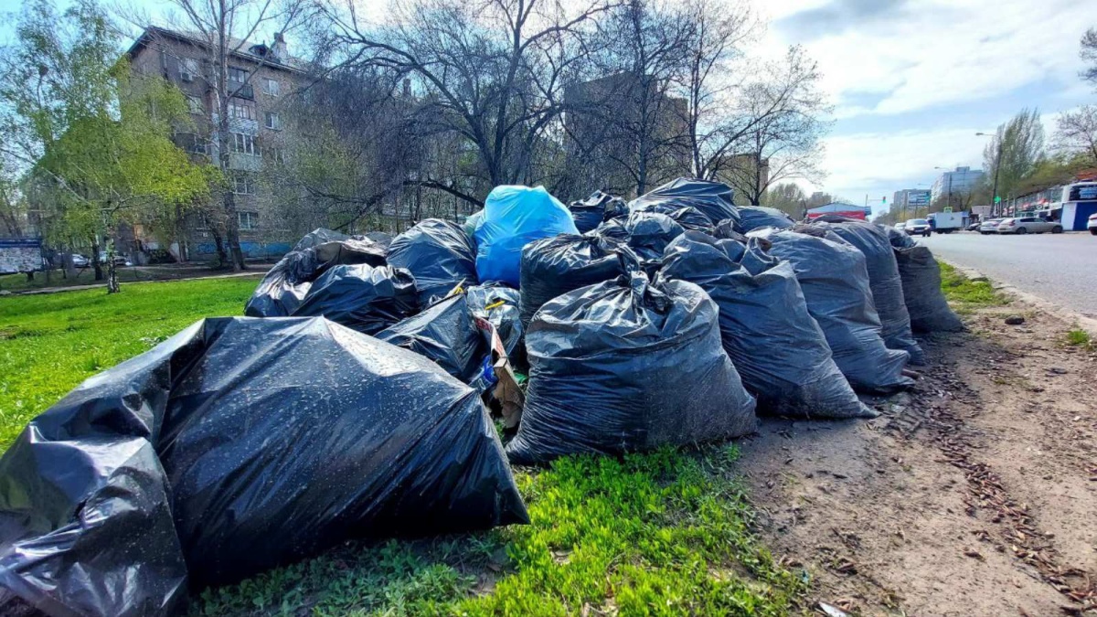 Вывоз и утилизация мусора после субботника в Тайшете в октябре