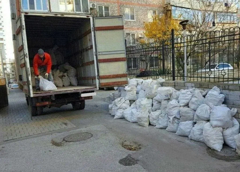 Вывоз мусора после переезда в Тайшете в октябре