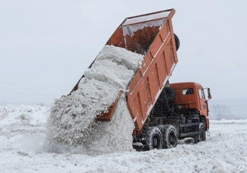 Вывоз снега самосвалами в Тайшете от ПроМусор - КАМАЗ, ЗИЛ, цена от 3116 руб